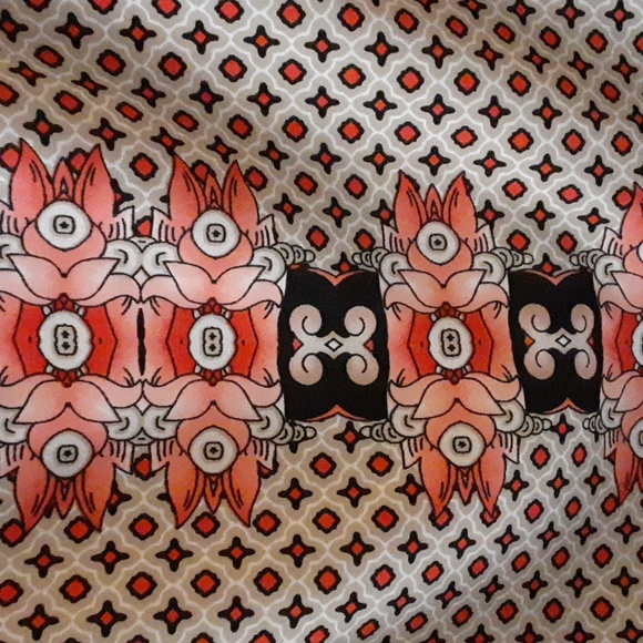 Dana Buchman sleeveless top - Picture 5 of 7